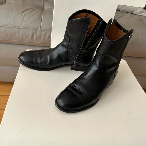 WOMEN’S FRYE MELISSA BOOTS - Picture 3 of 4